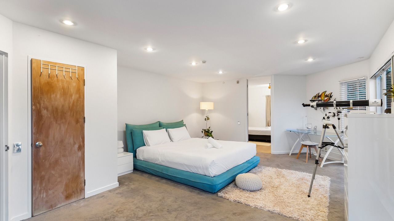 Photo of Others in Greenhithe