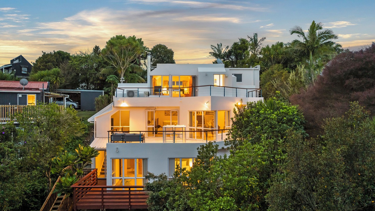 Photo of Outdoor in Greenhithe