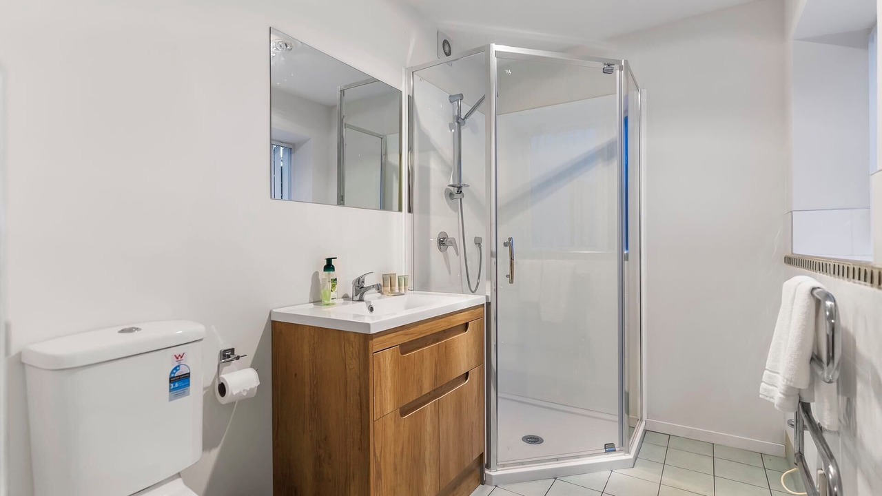 Photo of Others in Greenhithe