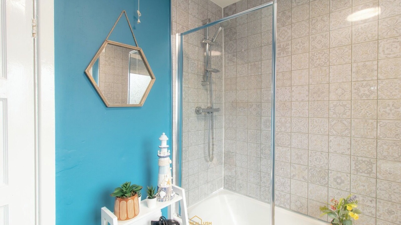 Photo of Bathroom in Stonnall