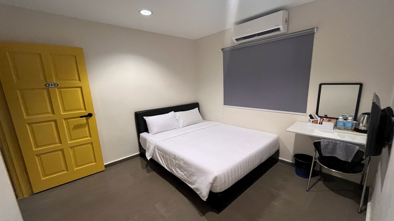 Photo of Bedroom in Taman Universiti