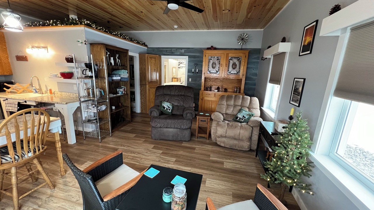 Photo of Livingroom in Town of Macomb