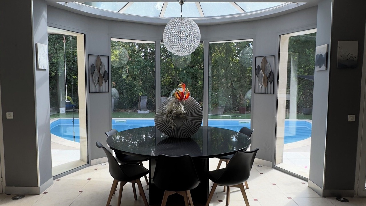 Photo of Livingroom in Saint-Just