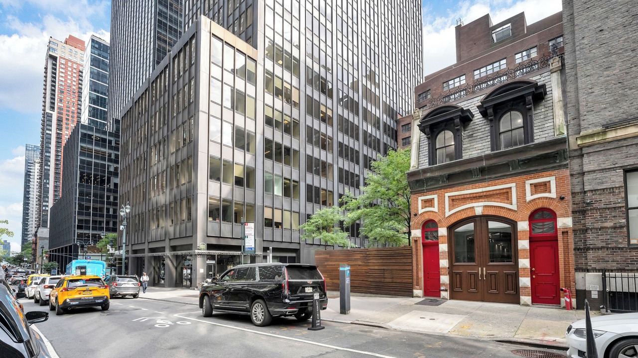 Photo of Outdoor in Midtown East