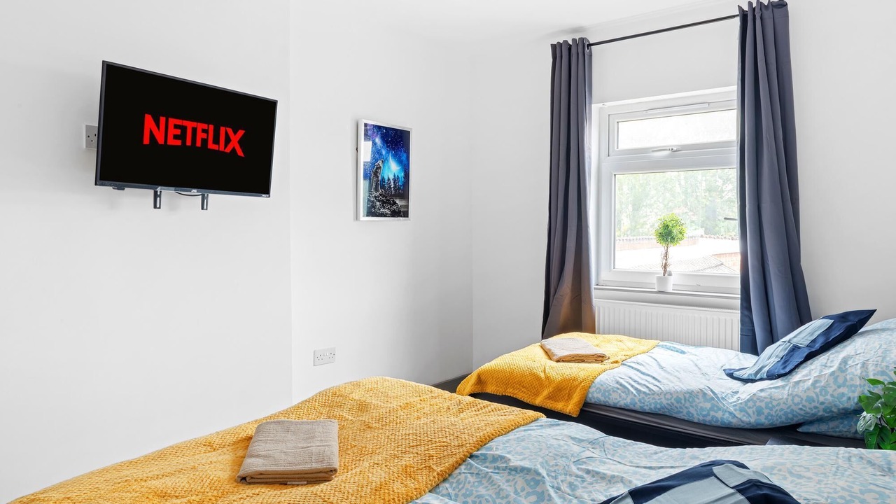 Photo of Others in Corby