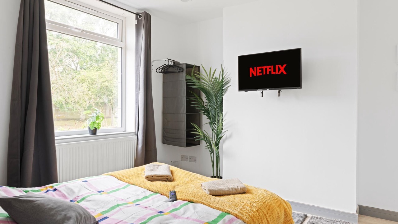 Photo of Others in Corby