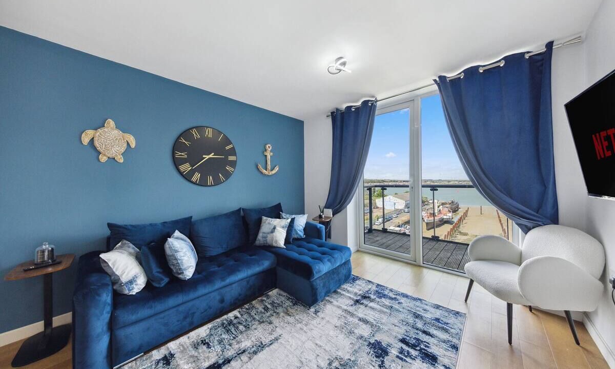 Photo of Livingroom in Gillingham