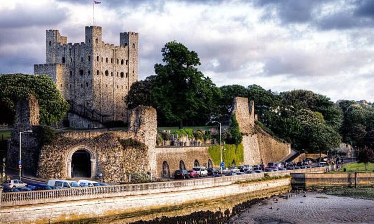 Photo of Others in Gillingham