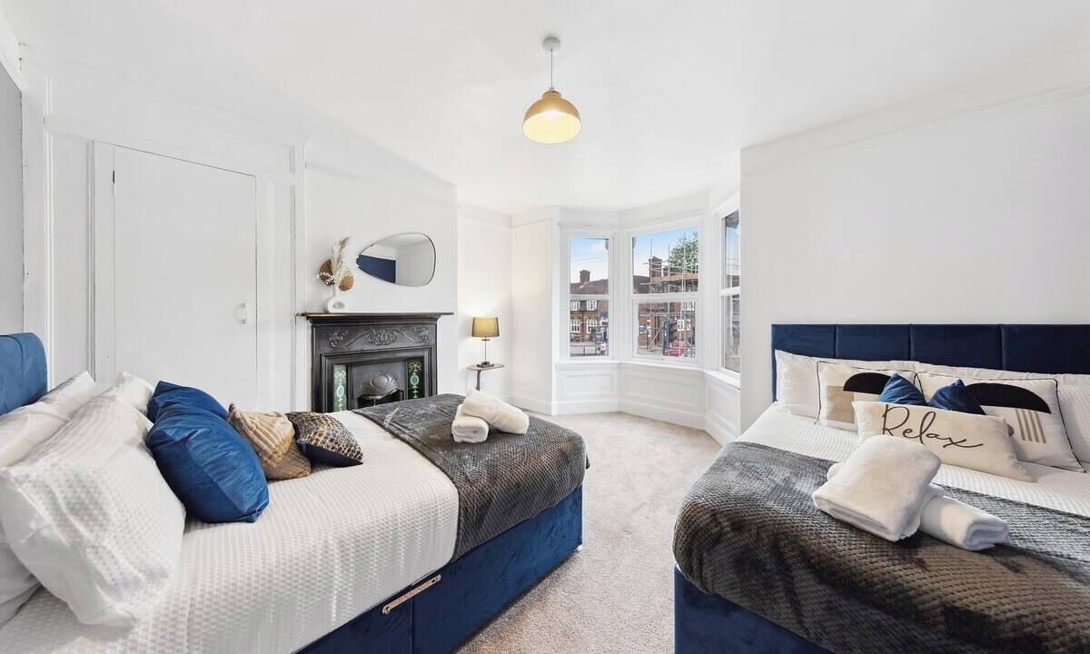 Photo of Others in Gillingham