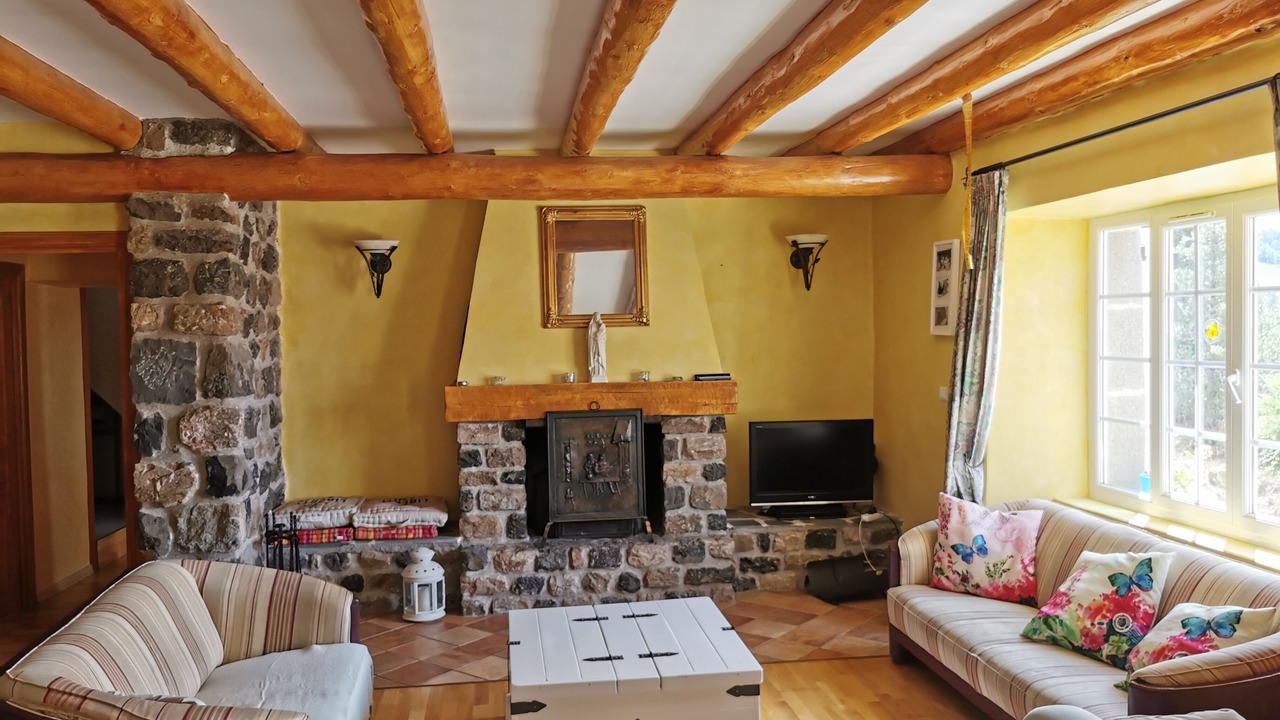 Photo of Livingroom in Ceaux-d'Allegre