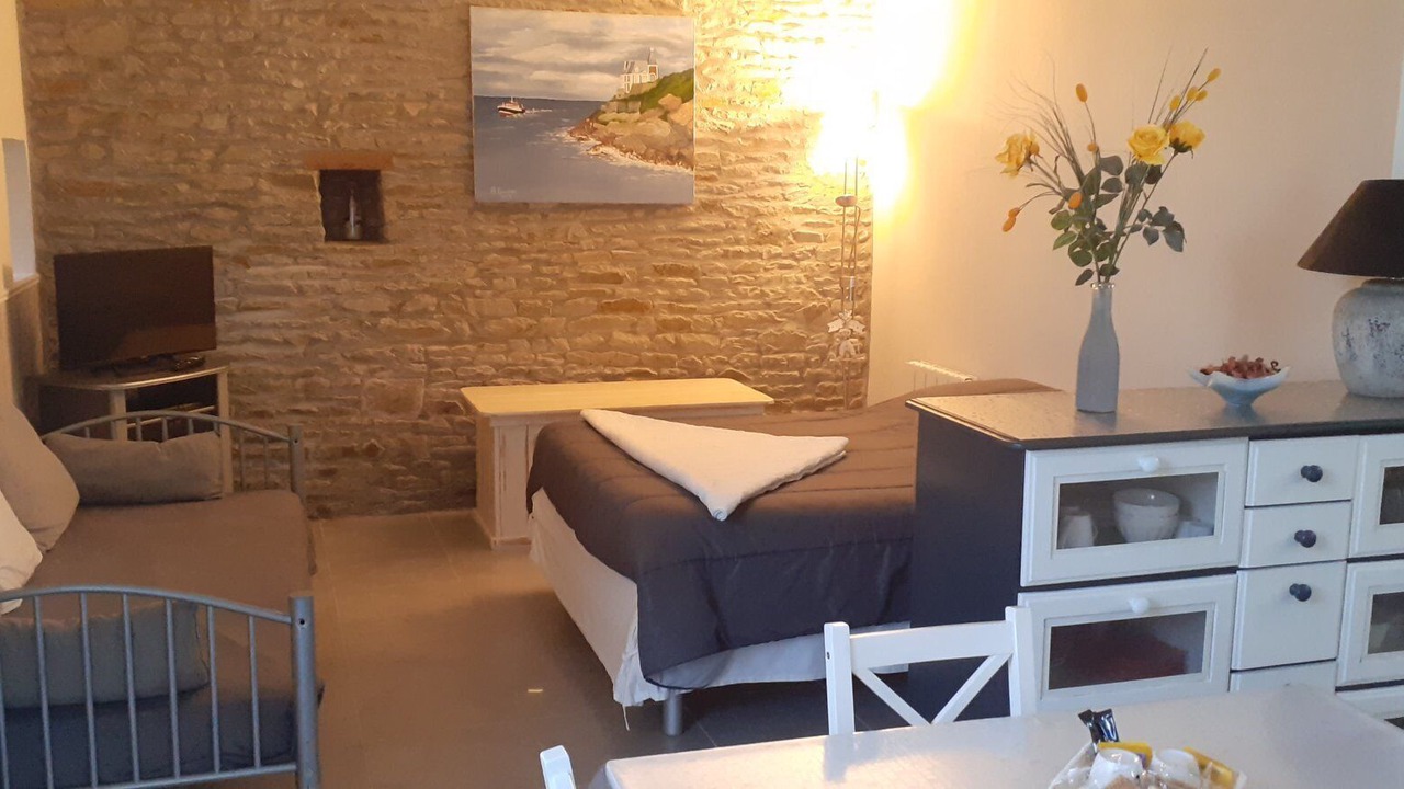 Photo of Others in Ceaux