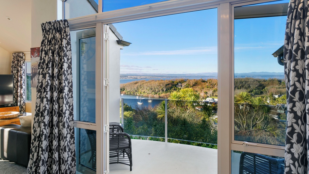 Photo of Others in Acacia Bay