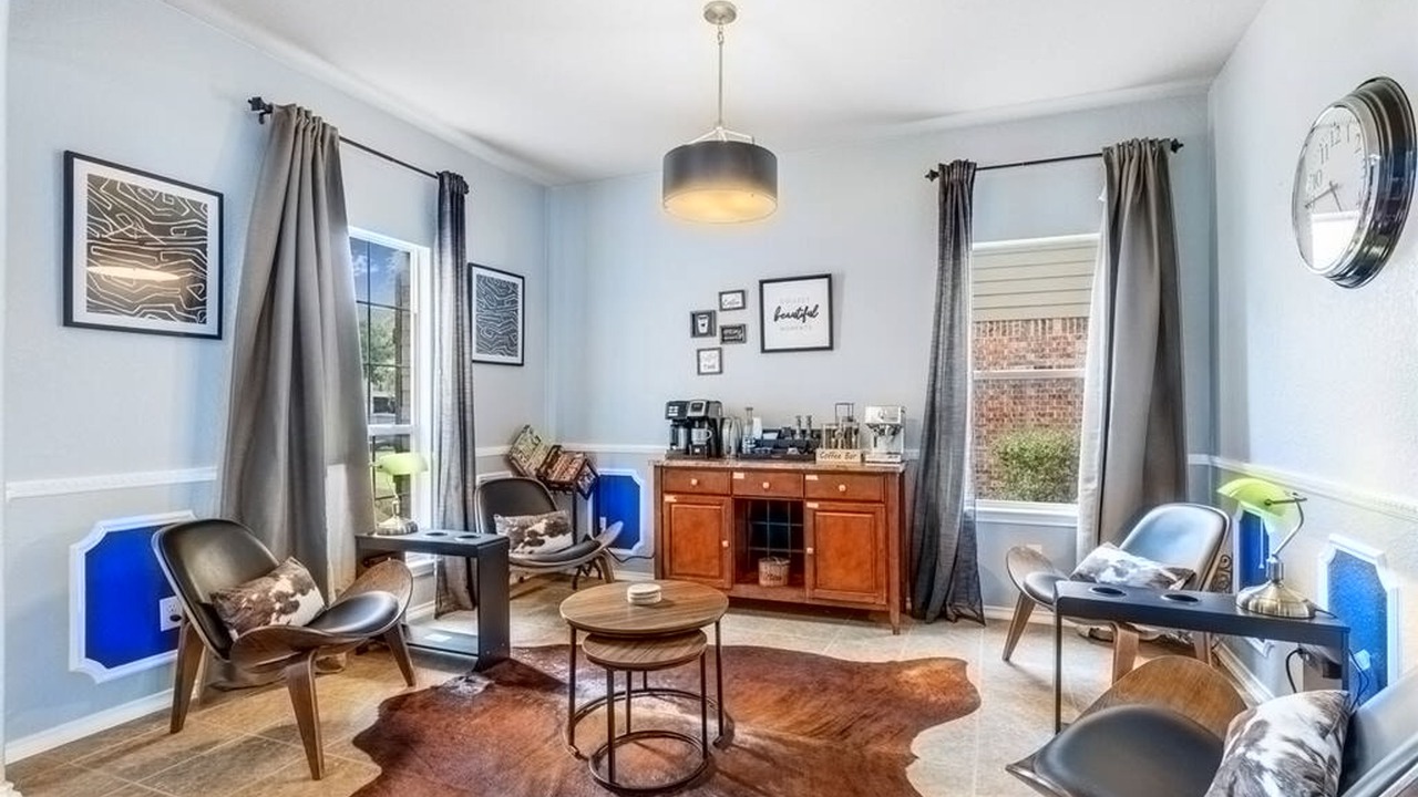 Photo of Livingroom in Cibolo