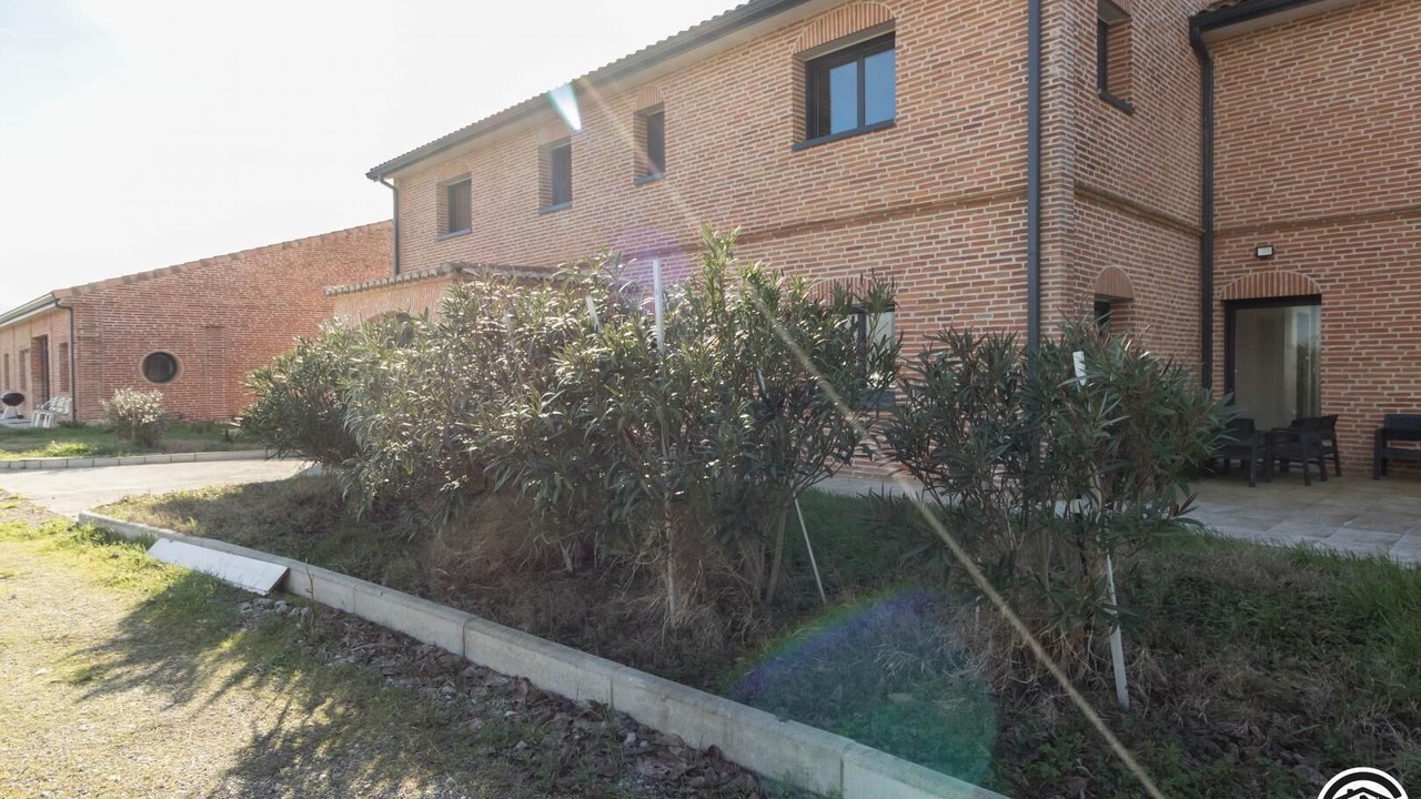 Photo of Outdoor in Saint-Jean-Lherm