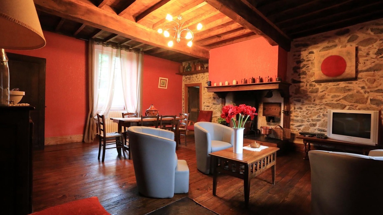 Photo of Livingroom in Cier-de-Riviere