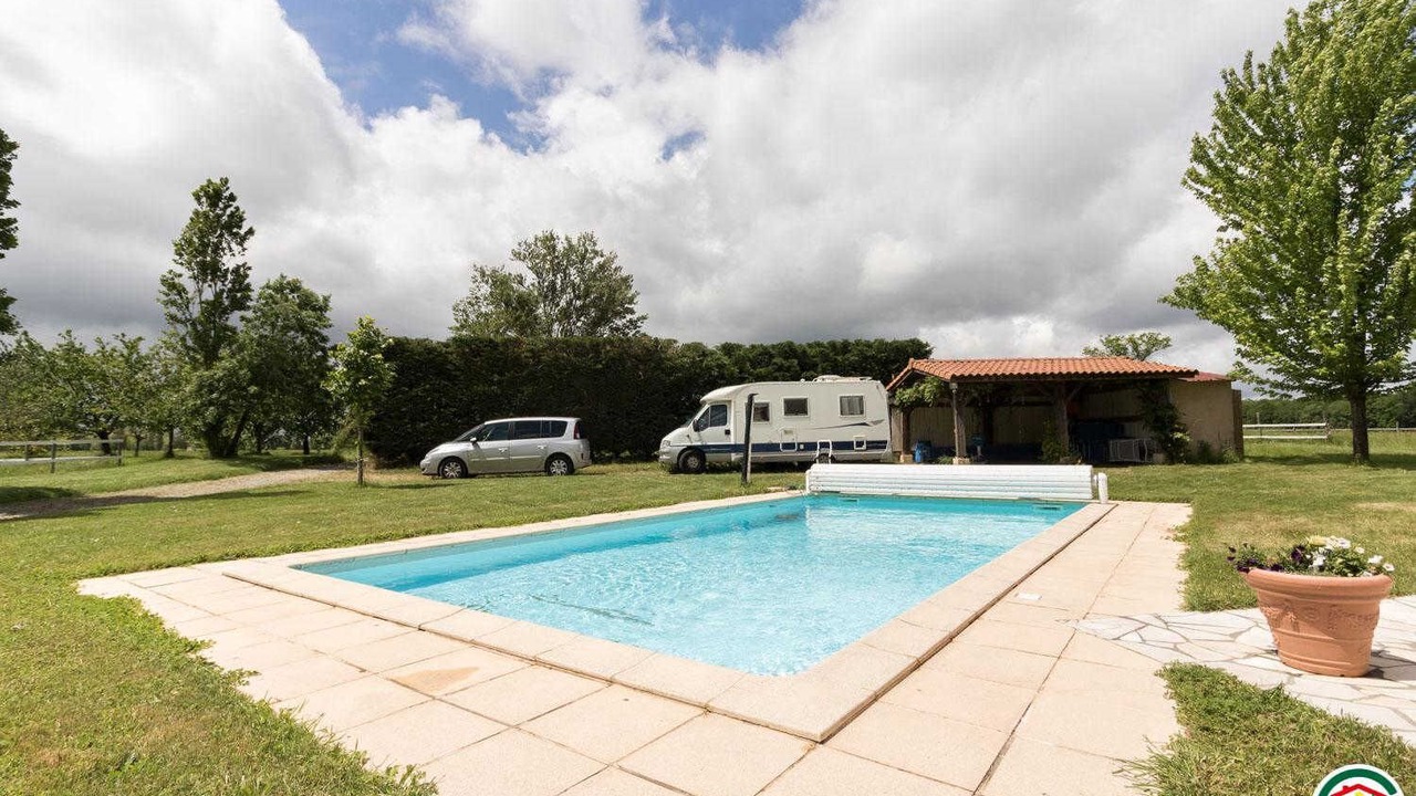 Photo of Outdoor in Poucharramet