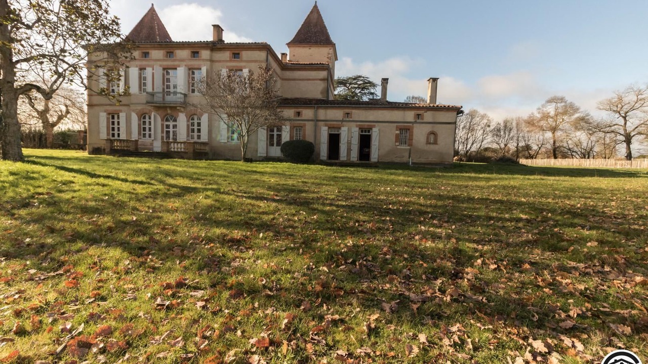 Photo of Outdoor in Pechbonnieu