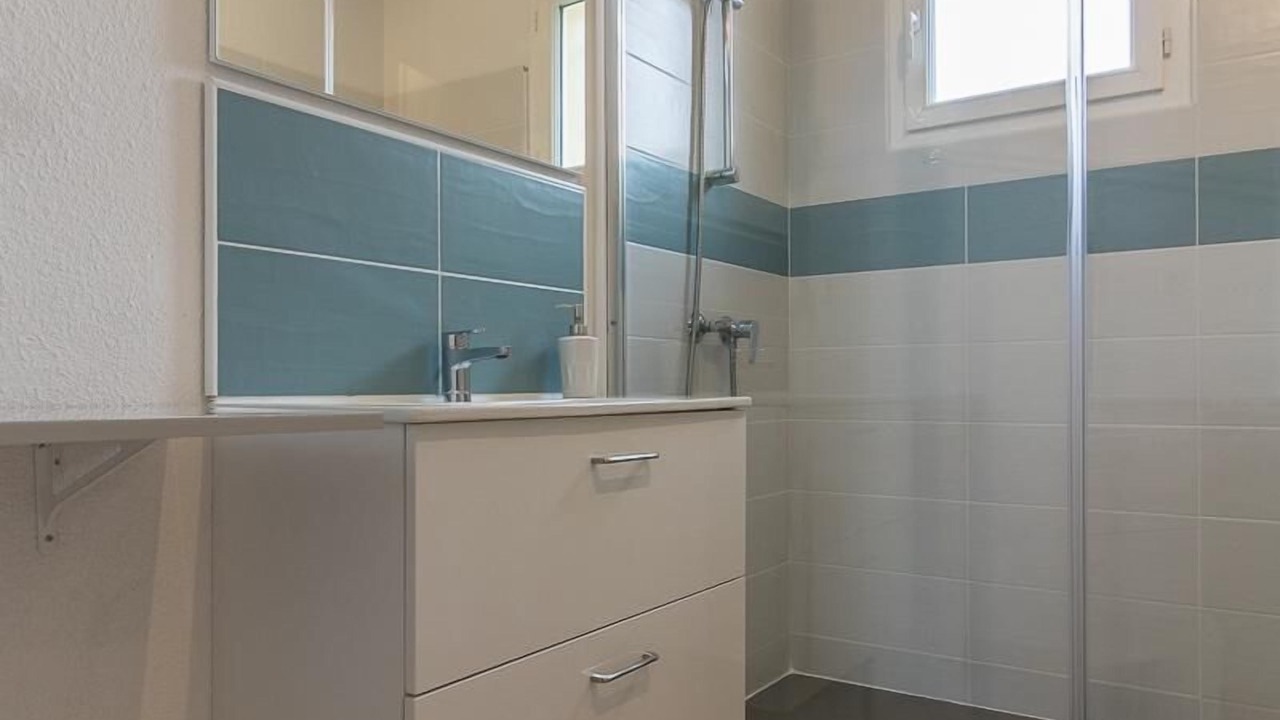 Photo of Bathroom in Merville