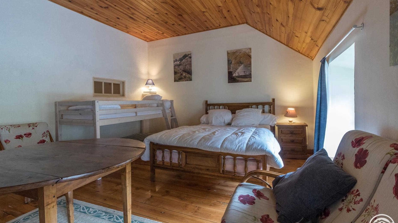 Photo of Bedroom in Cazeaux-de-Larboust