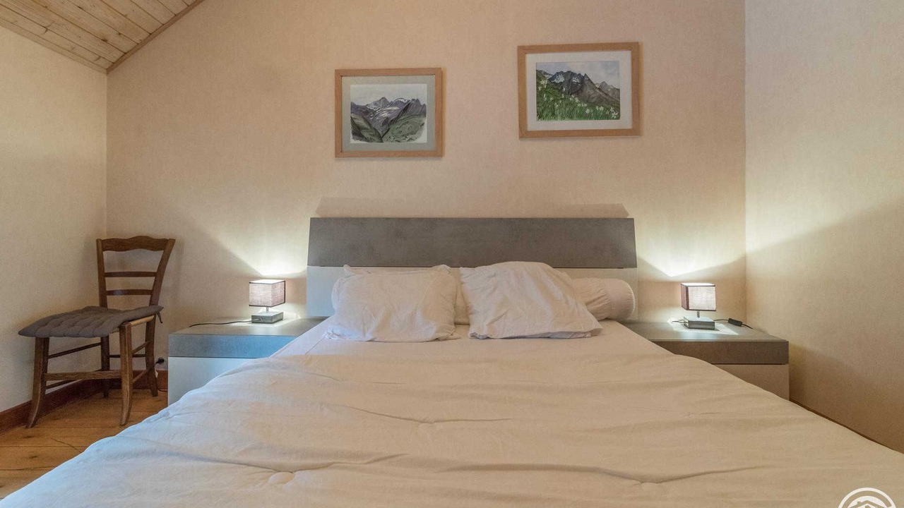 Photo of Bedroom in Cazeaux-de-Larboust