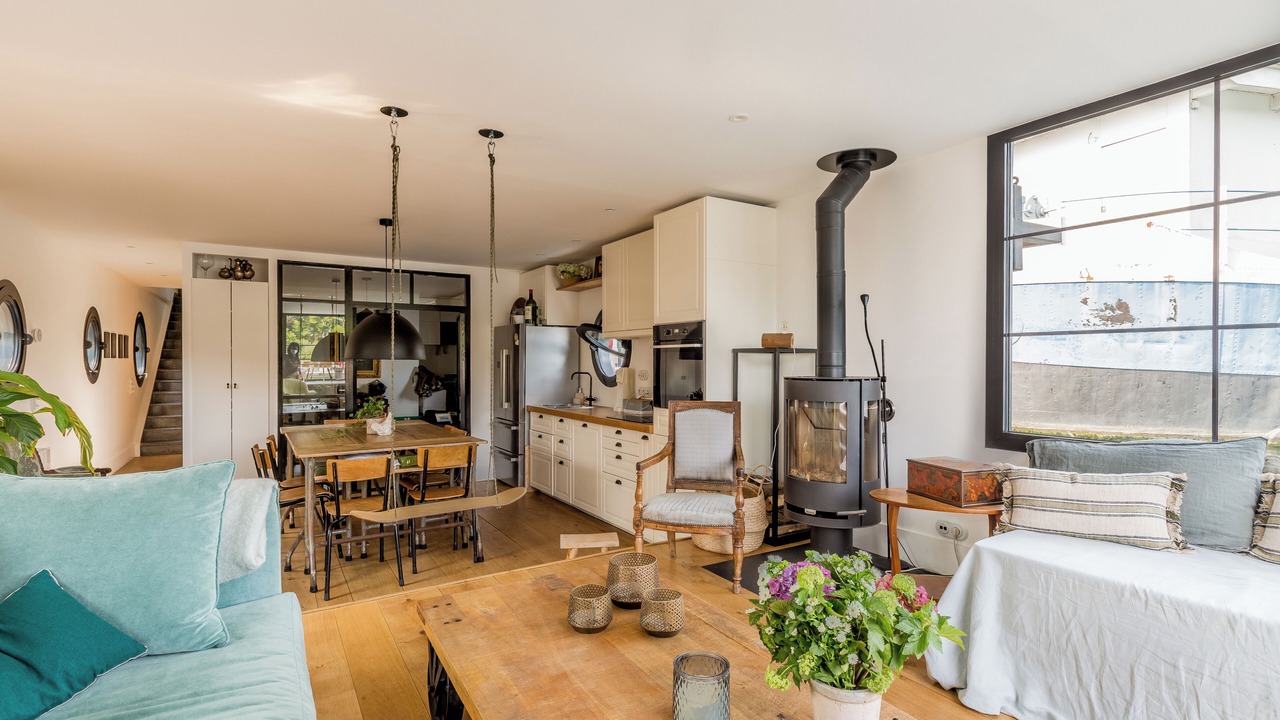 Photo of Livingroom in Saint-Cloud