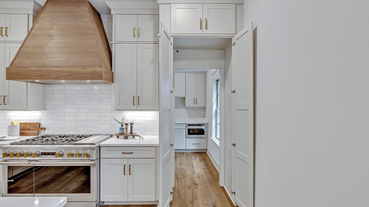 Photo of Kitchen in Forest Hills