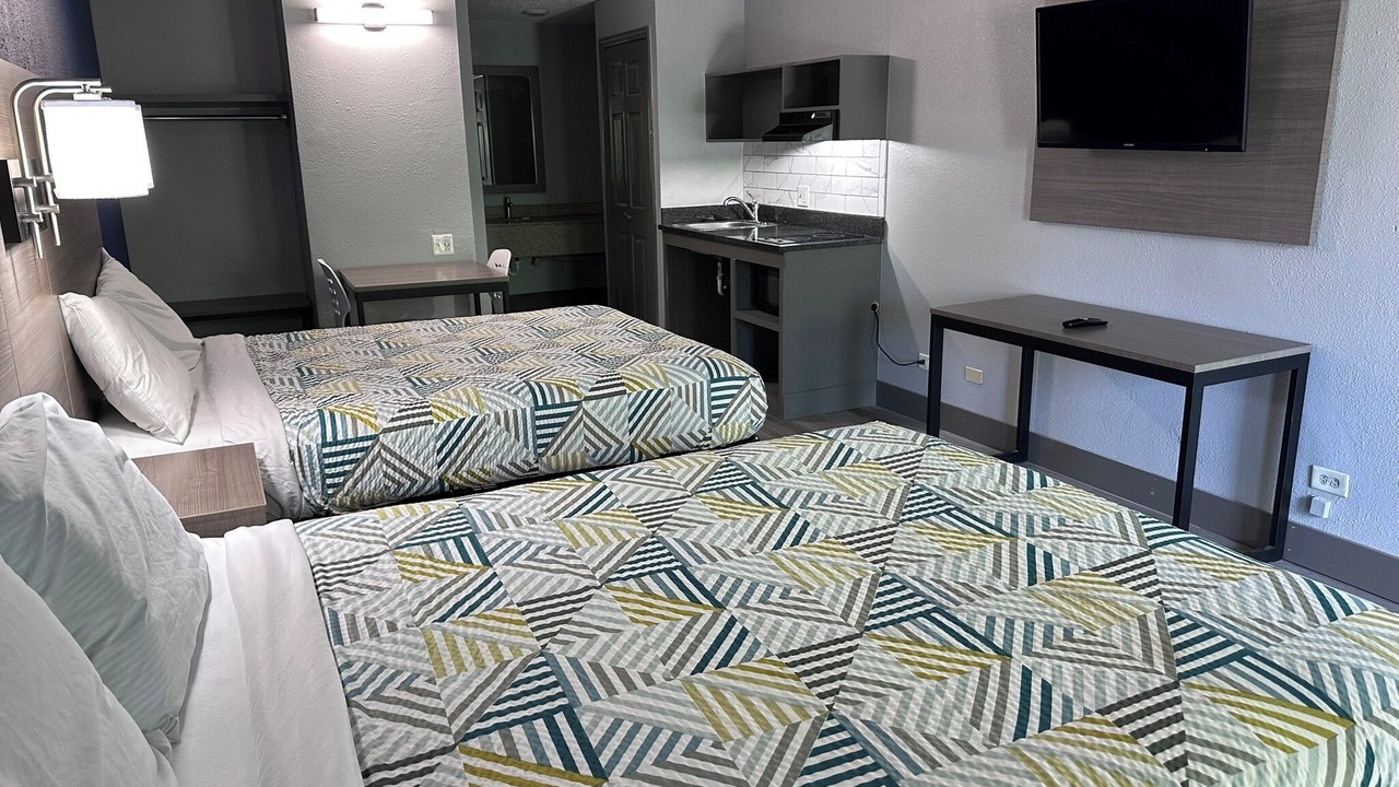 Photo of Others in Twin Brook