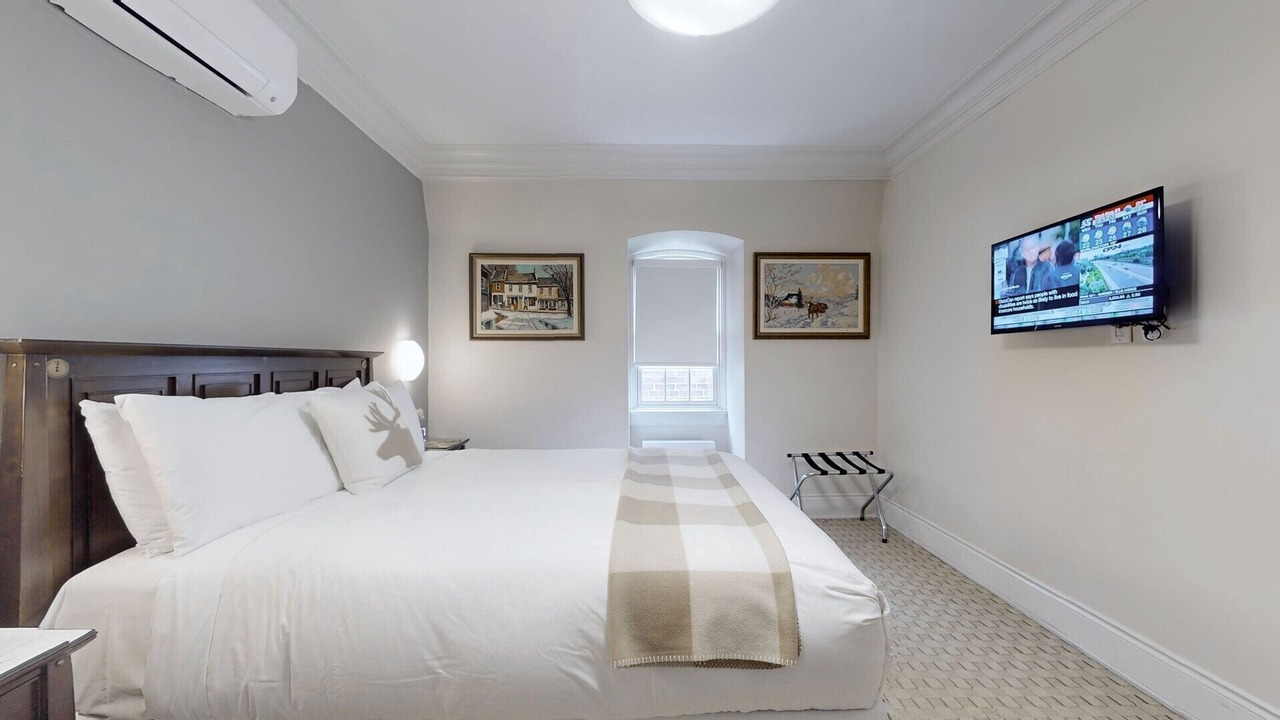 Photo of Bedroom in Downtown Toronto