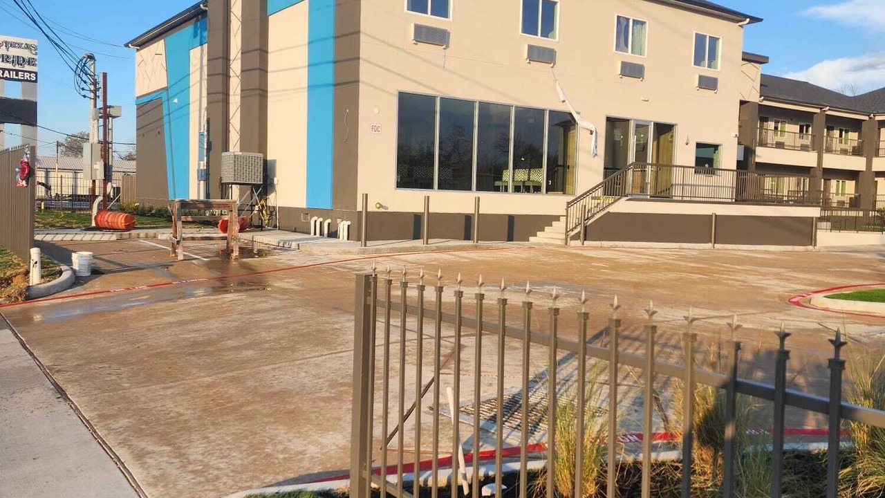 Photo of Outdoor in Greater Greenspoint