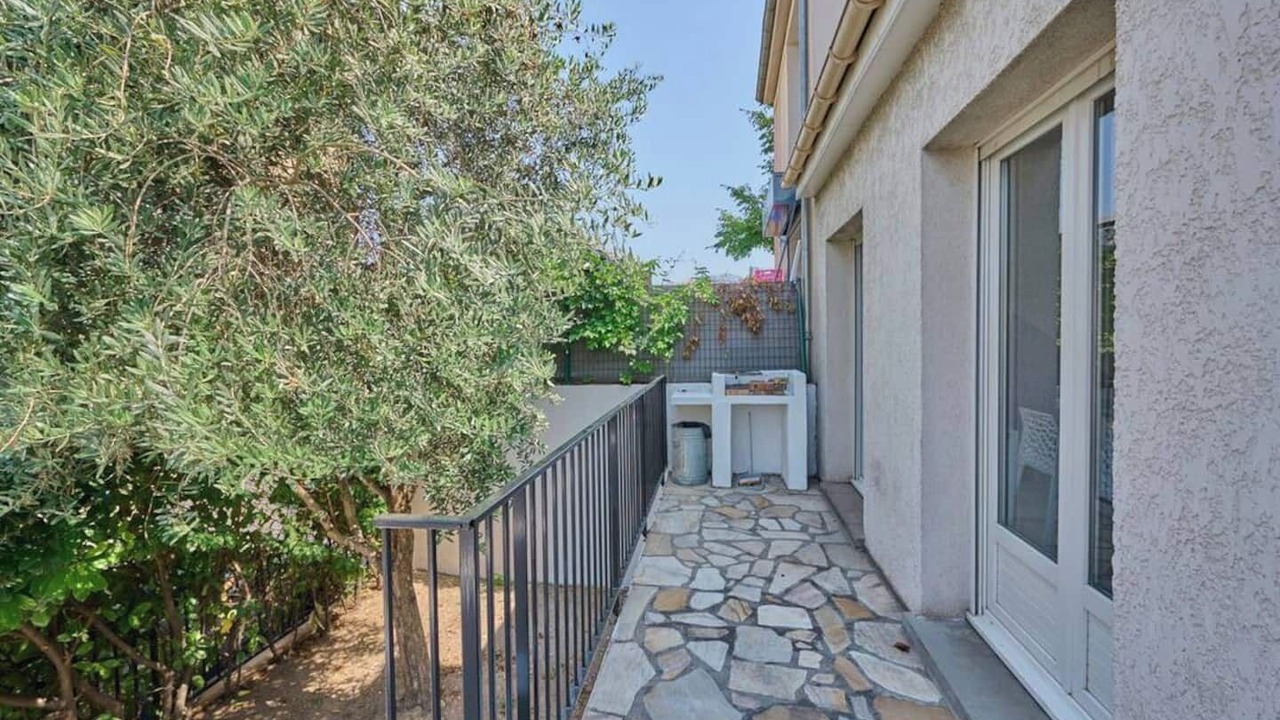 Photo of Patio Balcony in Arcueil