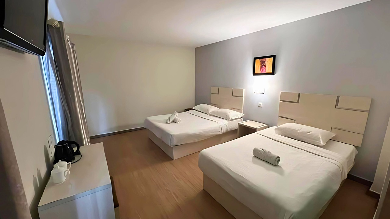 Photo of Bedroom in Maluri