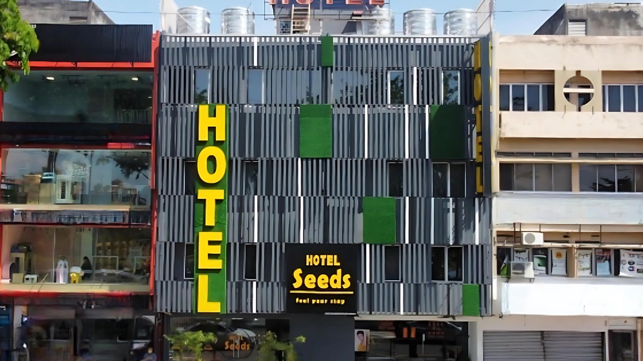 Photo of Outdoor in Maluri