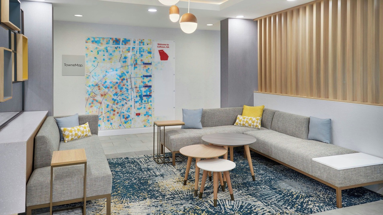 Photo of Others in Calhoun