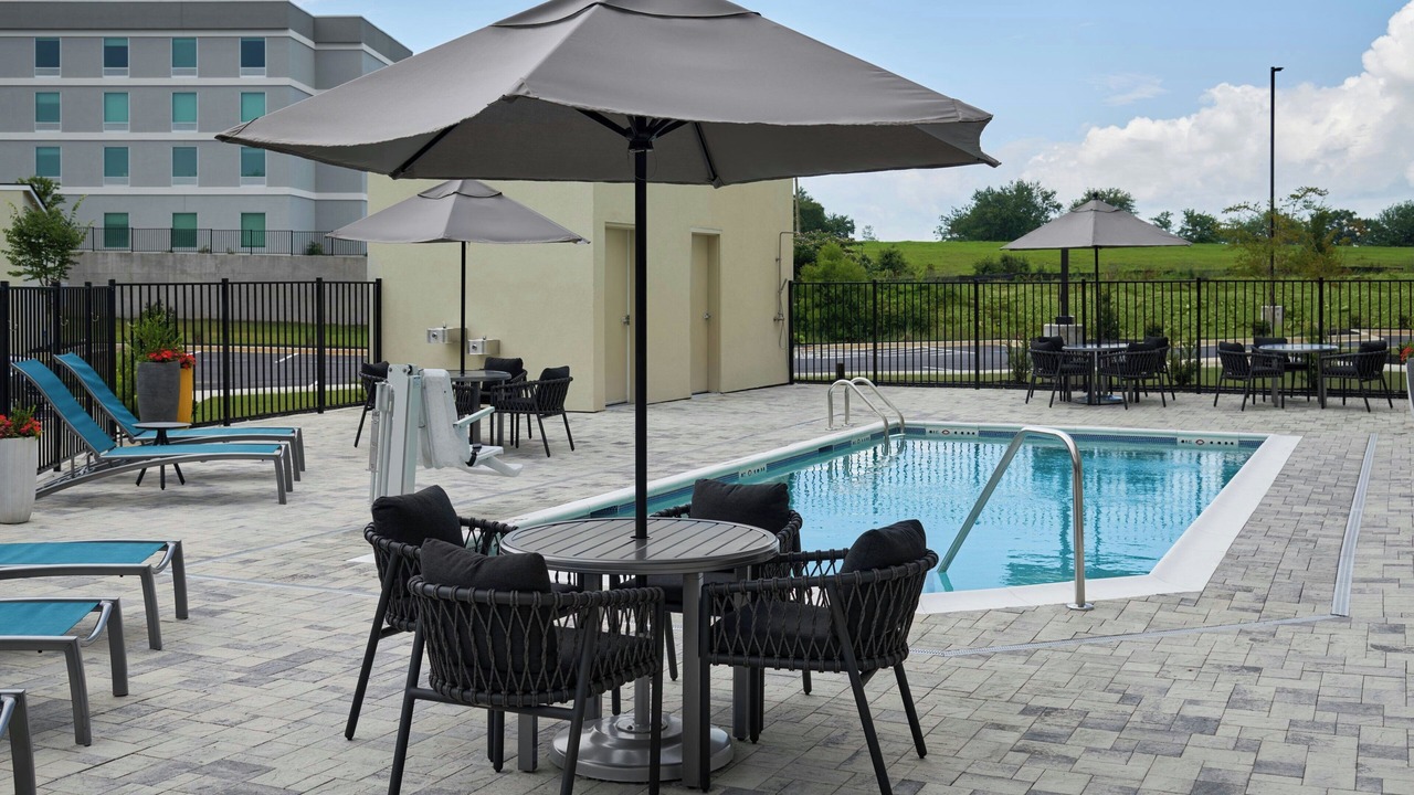 Photo of Outdoor in Calhoun