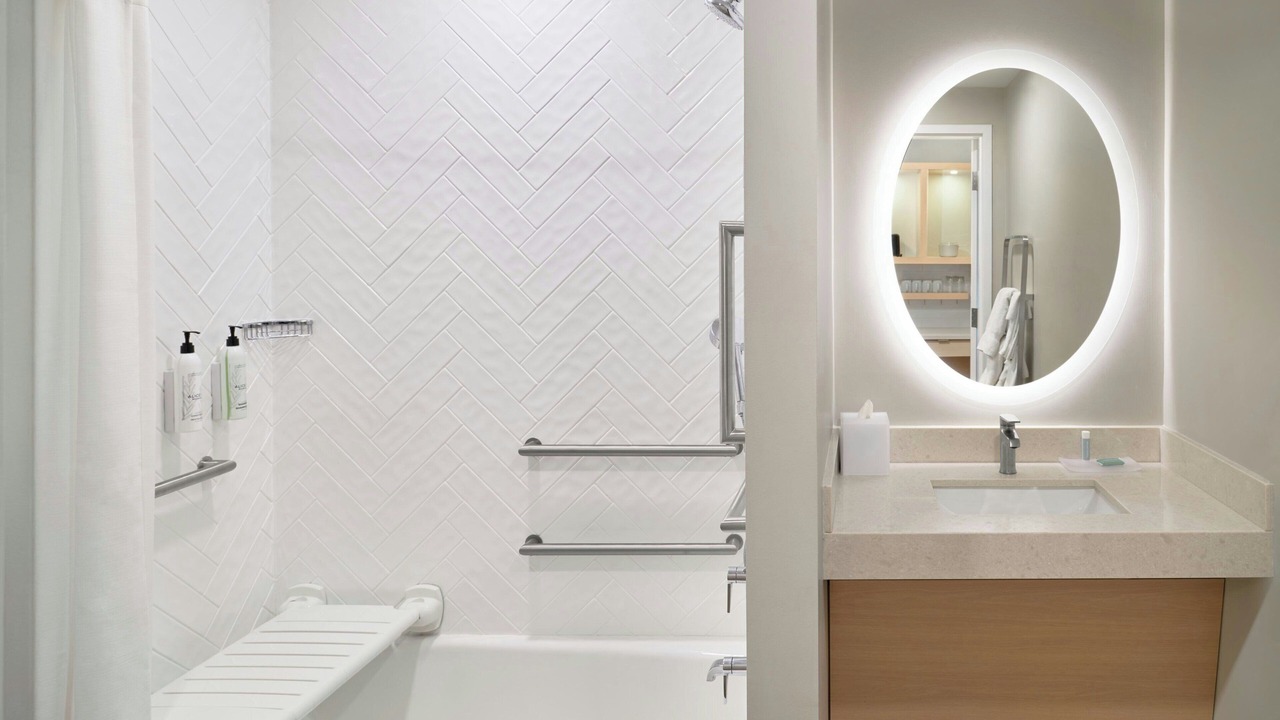 Photo of Others in Calhoun