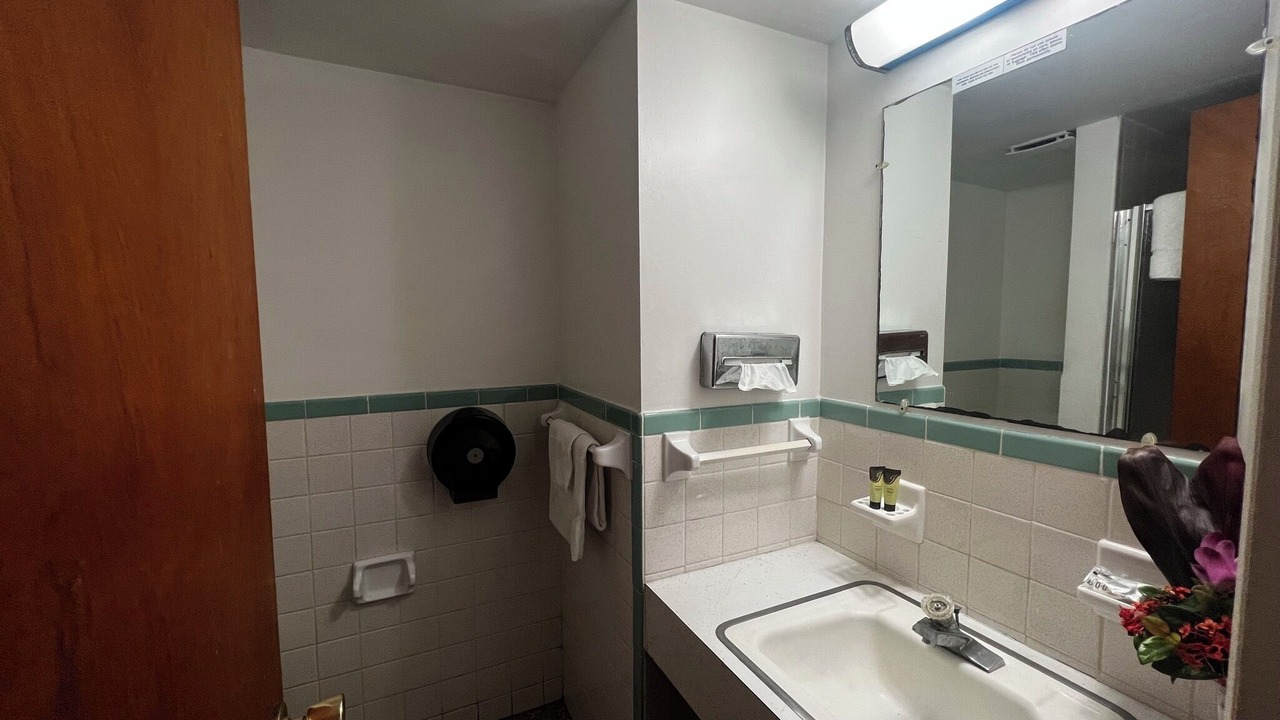 Photo of Bathroom in New Smyrna Beach