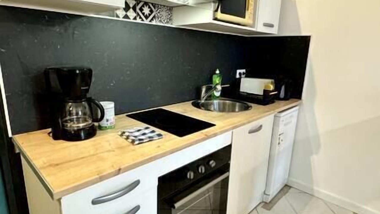 Photo of Kitchen in Loriol-sur-Drome