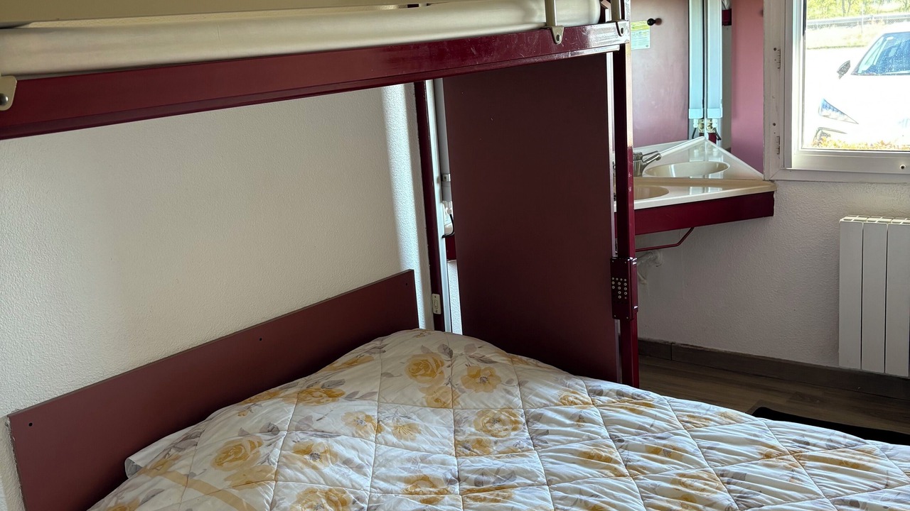 Photo of Bedroom in Bourg-de-Peage