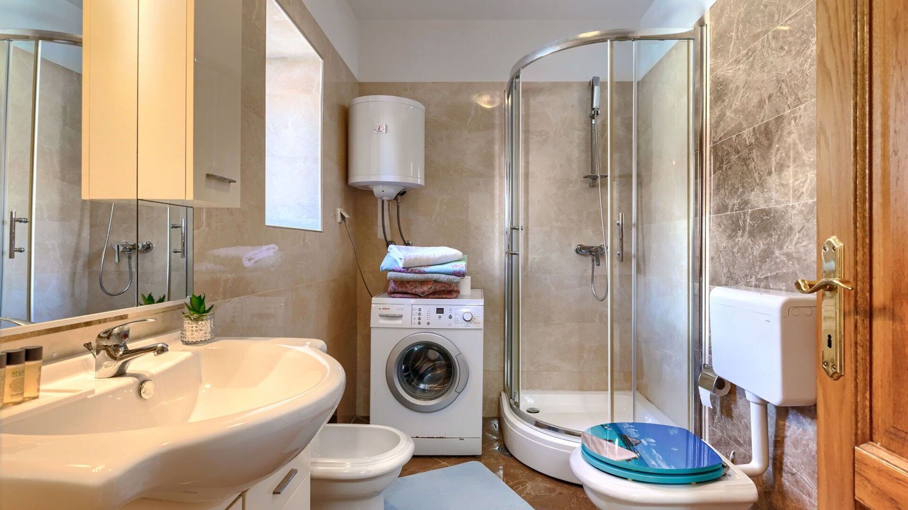 Photo of Bathroom in Bibici
