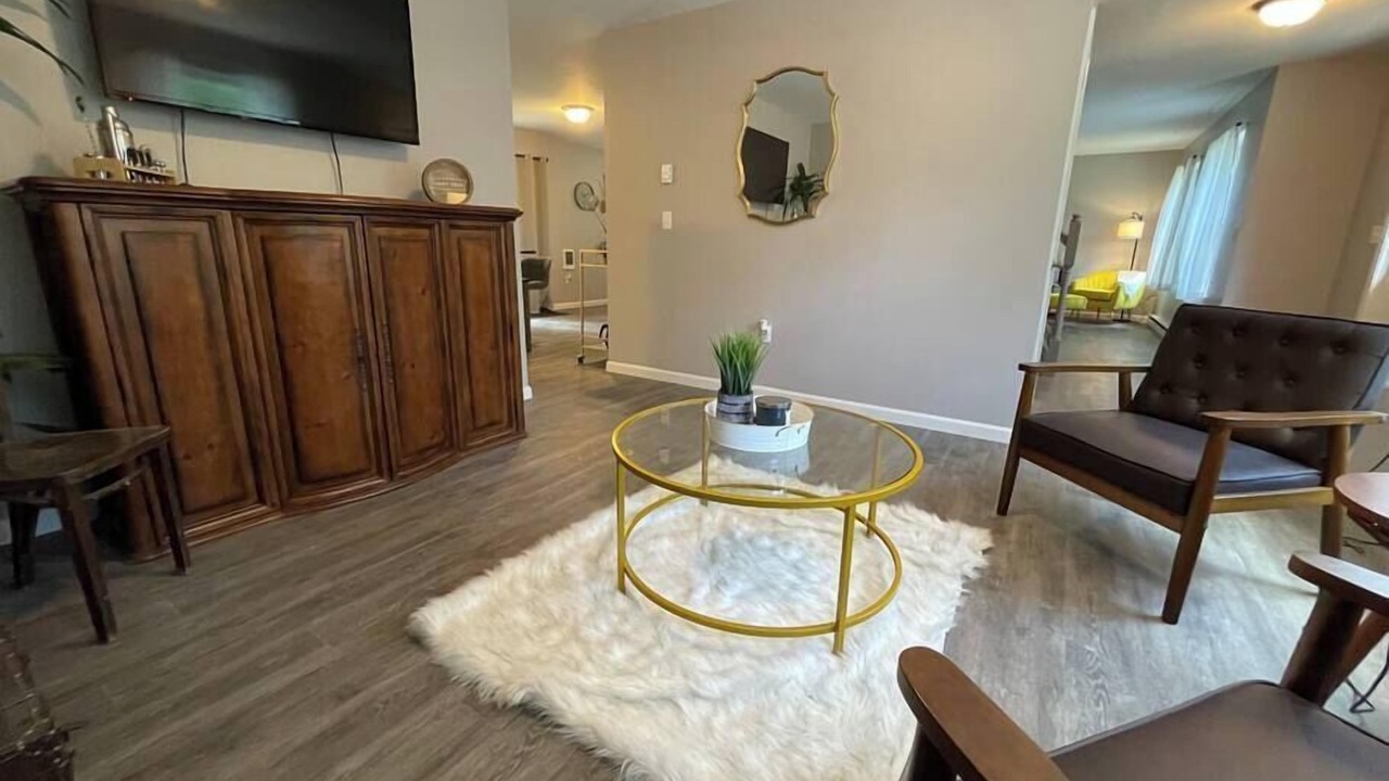 Photo of Others in Mount Pocahontas