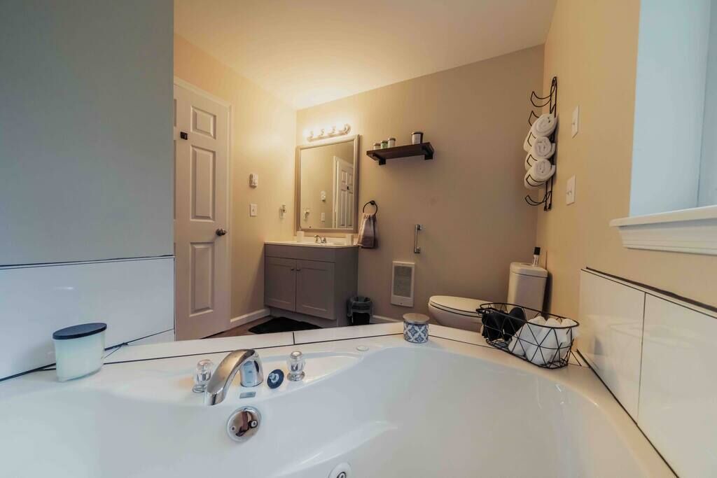 Photo of Others in Mount Pocahontas