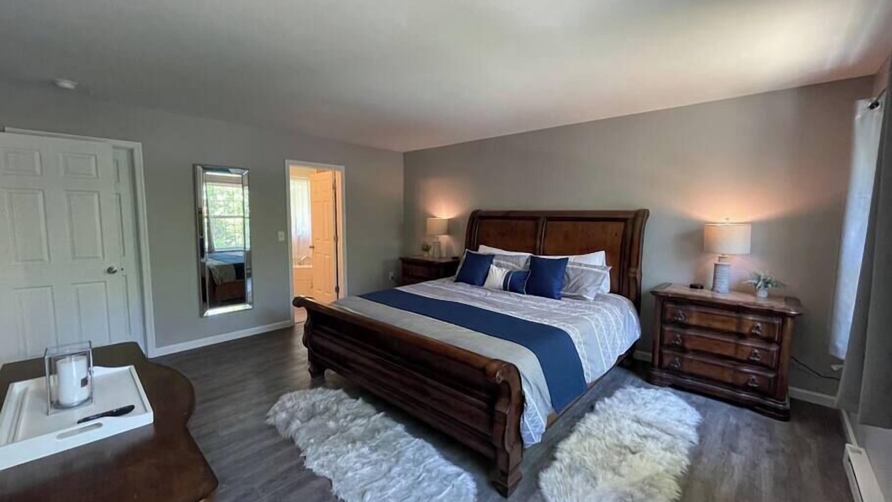 Photo of Others in Mount Pocahontas