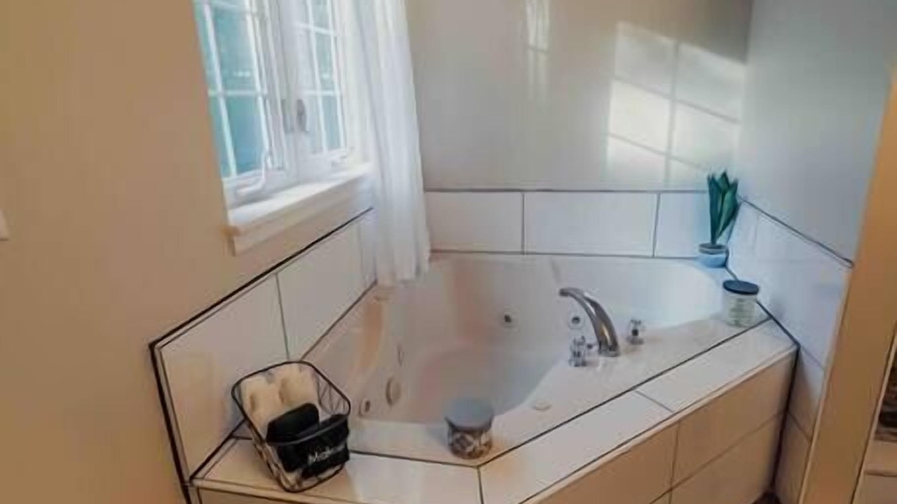 Photo of Others in Mount Pocahontas