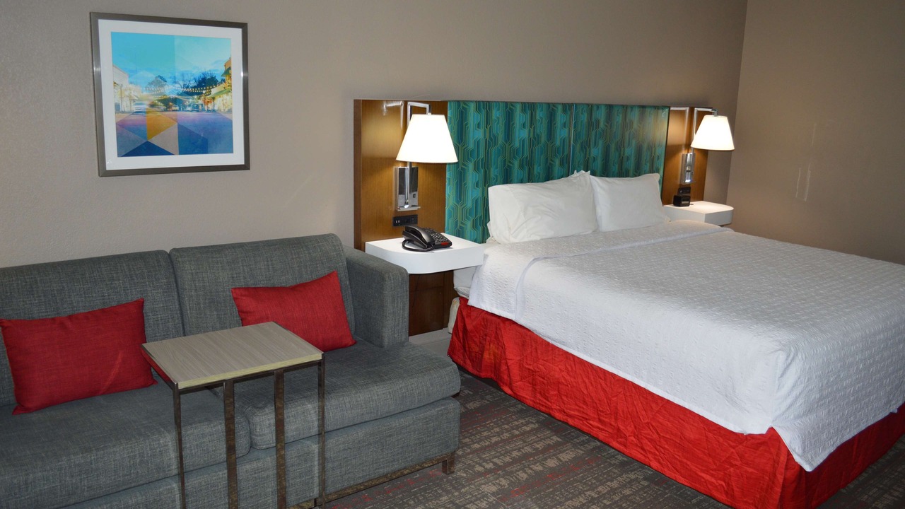 Photo of Bedroom in Clinton