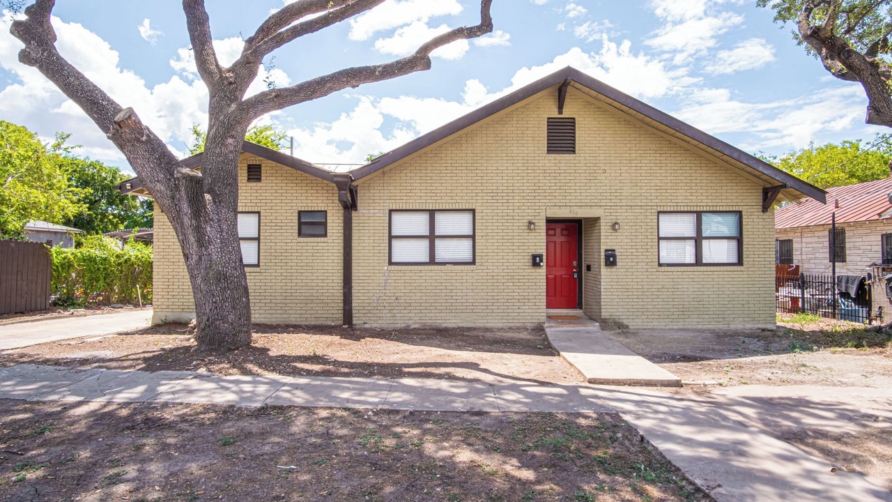 Photo of Outdoor in Nevada Street