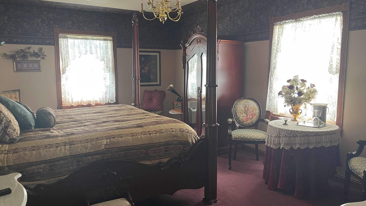 Photo of Bedroom in Superior