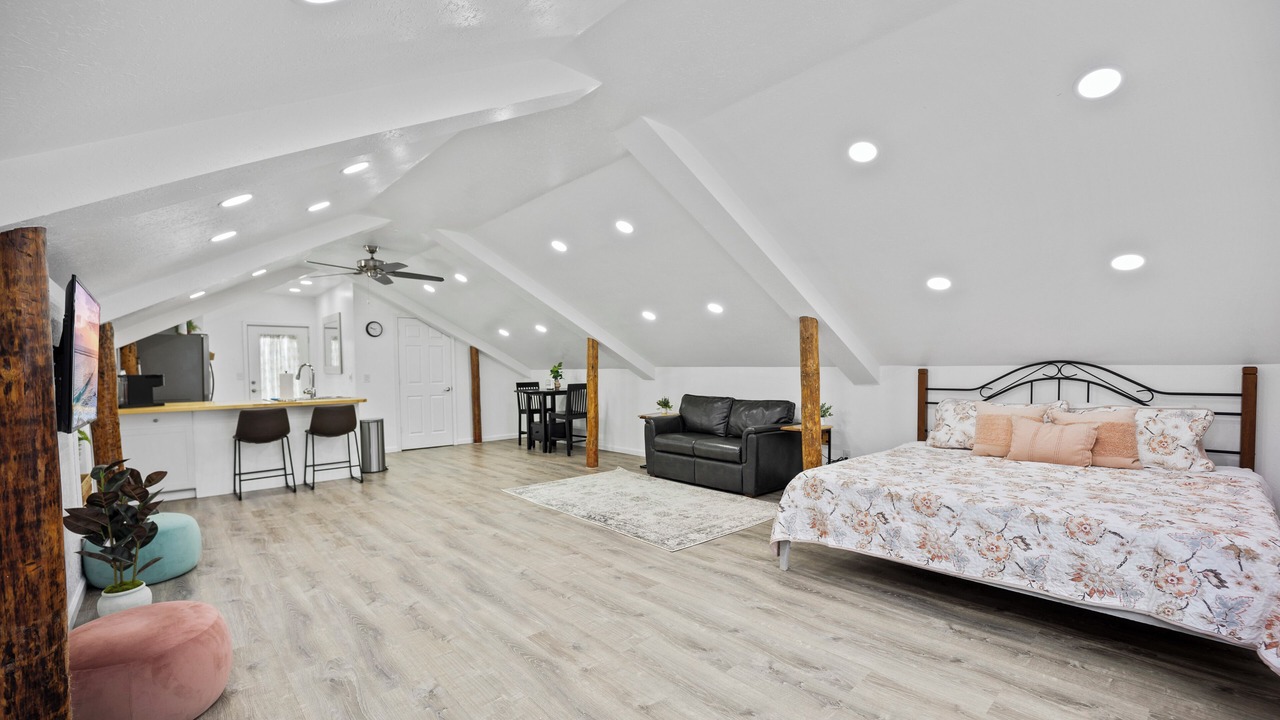 Photo of Others in Liberty