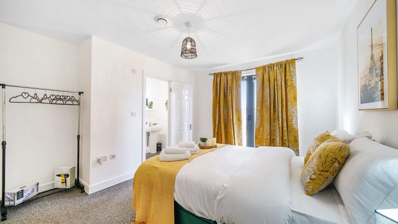 Photo of Others in George Green