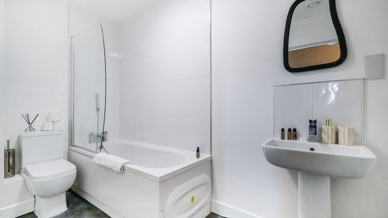 Photo of Others in George Green