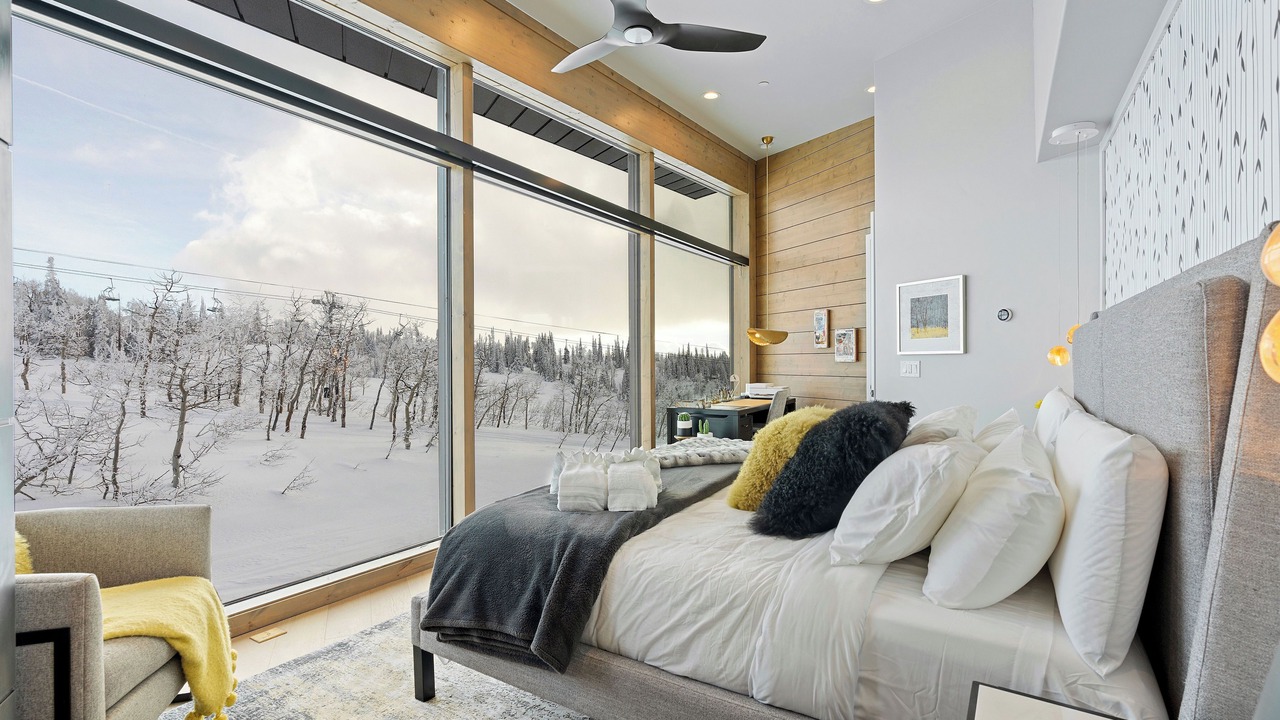 Photo of Livingroom in Eden